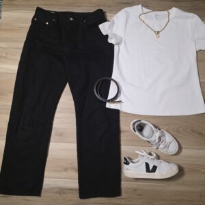 white tee gold belt Veja sneakers with black Levi's jeans outfit