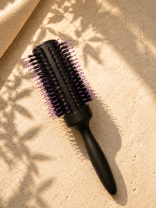 Wet Brush Volumizing Round Brush for added volume